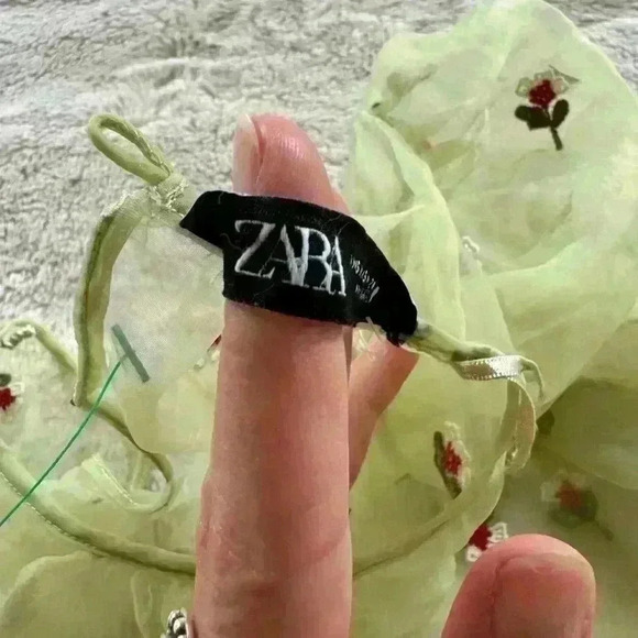 Zara Green Sheer Top size XS - Picture 4 of 5
